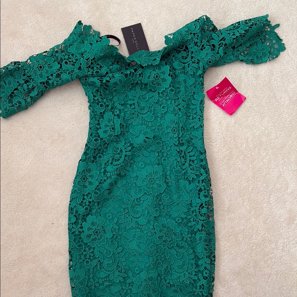 Paper Doll Green Off-Shoulder Flutter Sleeve Bodycon Dress